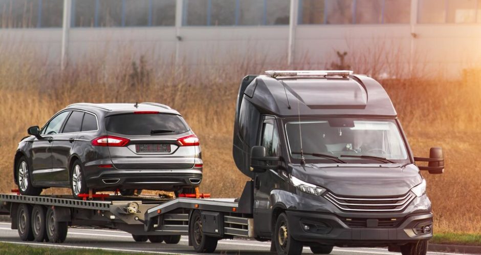 [freepicdownloader.com]-emergency-tow-service-recovers-highway-car-large